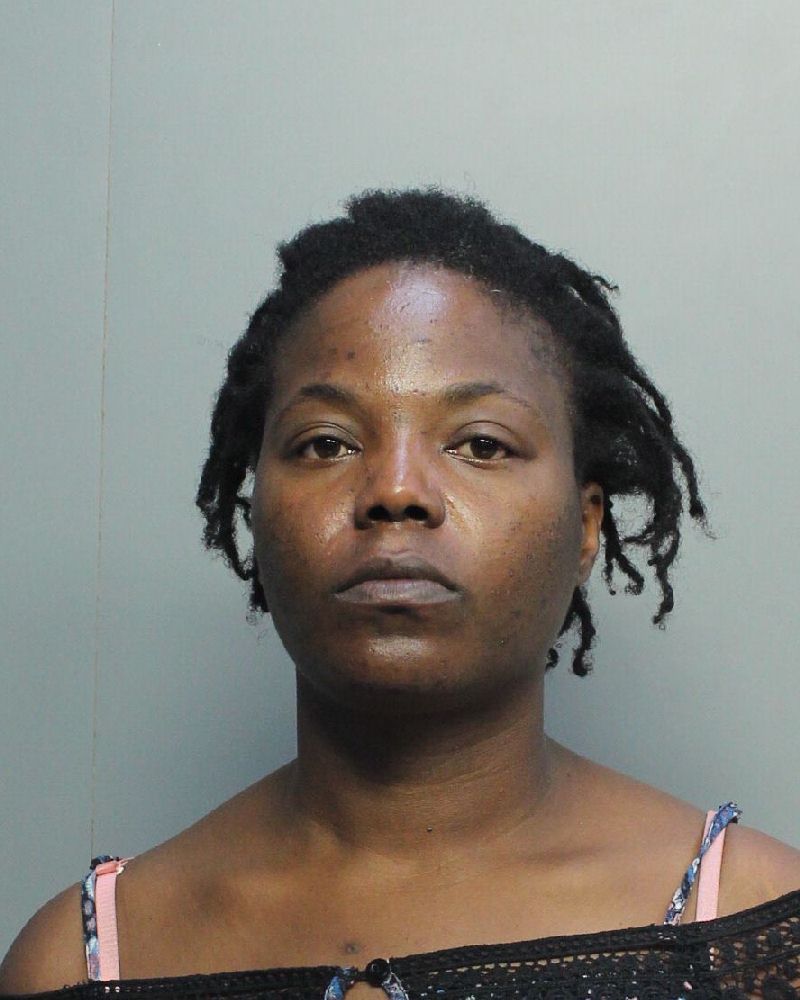 Julia Jones Records Julia Jones / Julia Jones Photos Julia Jones