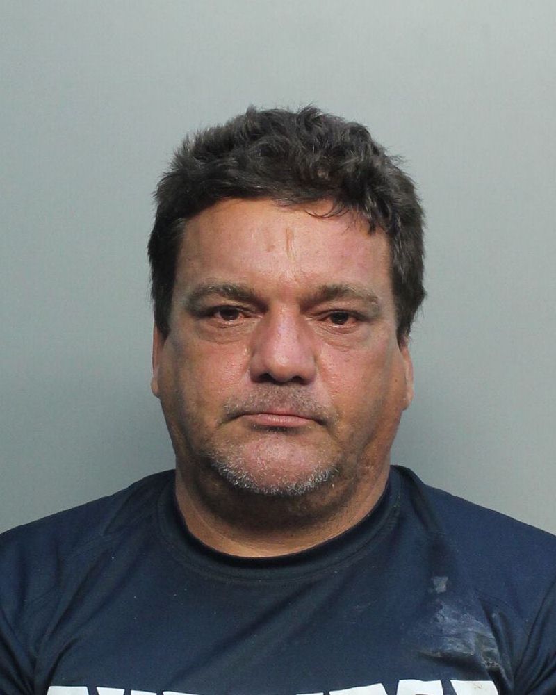 Roberto Castillo Records Roberto Castillo / Roberto Castillo Photos Roberto Castillo