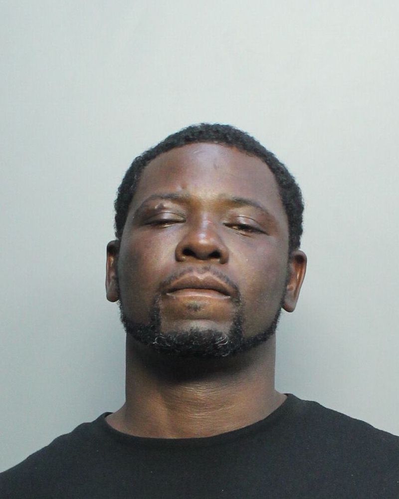 Tabarist Bradley Records Tabarist Bradley / Tabarist Bradley Photos Tabarist Bradley