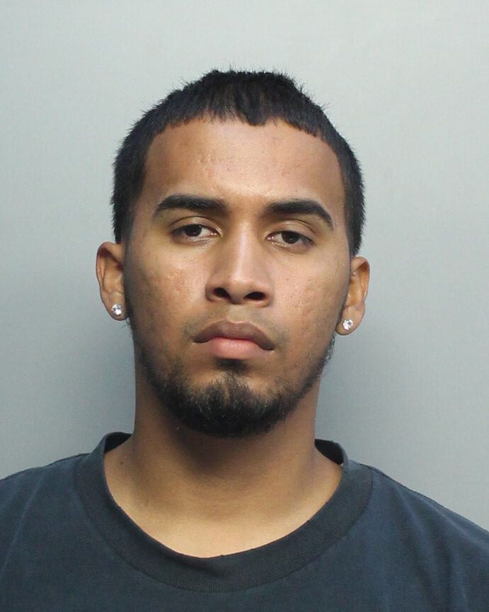 Fausto Vera-Zambrano Records Fausto Vera-Zambrano / Fausto Vera-Zambrano Photos Fausto Vera-Zambrano