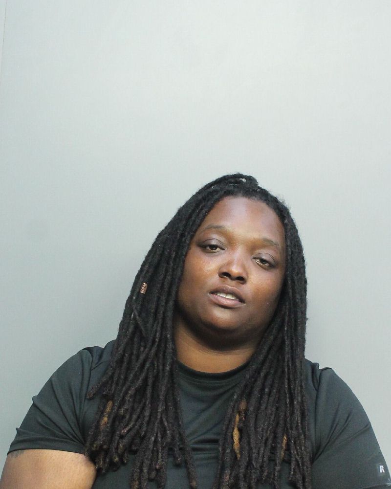 Tanglyna Thomas Records Tanglyna Thomas / Tanglyna Thomas Photos Tanglyna Thomas