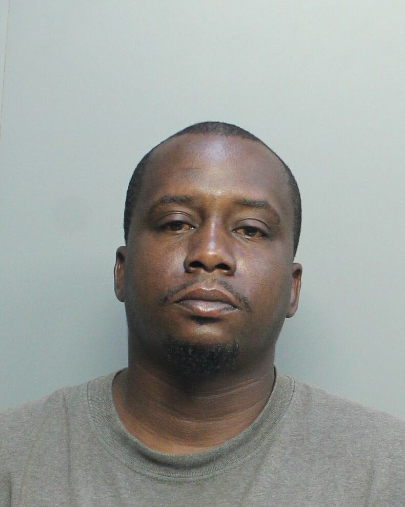 Armel Hinton Records Armel Hinton / Armel Hinton Photos Armel Hinton