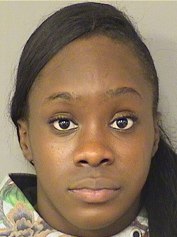 Kerlsy Linda Denis Records Kerlsy Linda Denis / Kerlsy Linda Denis Photos Kerlsy Linda Denis